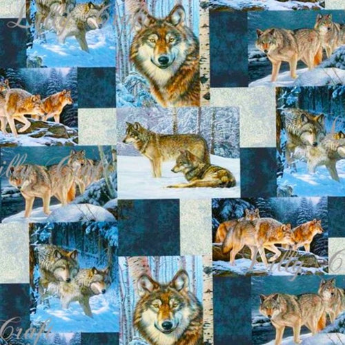 Lilly Craft Wolf Tiled Print Fleece Anti-Pill Fabric 58-60