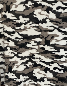 Lilly Craft Grey and Black Camouflage FLEECE Fabric 100% Polyester - 58 60 Wide and Sold by the Yard